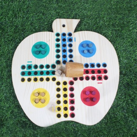 কাঠের লুডু ঘর